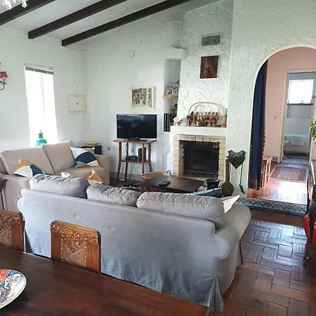Дом отдыха Casa Dos Pinheiros *