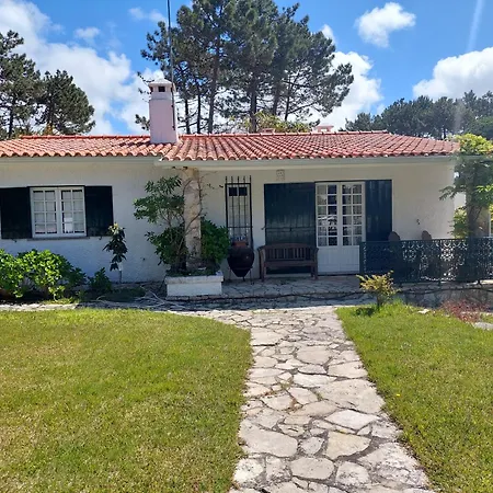 Feriehus Casa Dos Pinheiros *